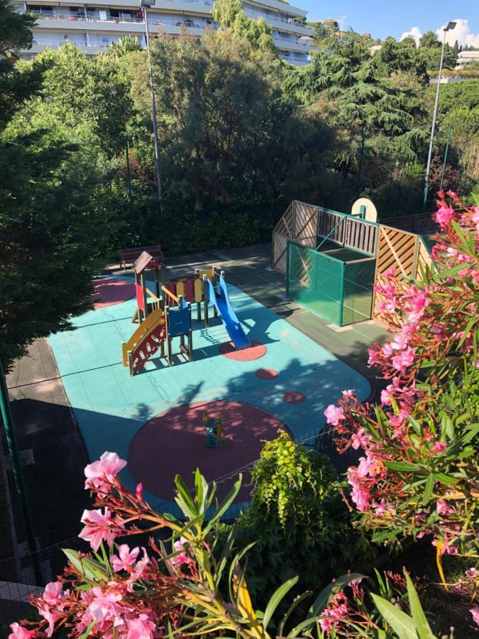 Duplex vue mer spendide, terrasse piscine jardins parking Cannes Extérieur photo