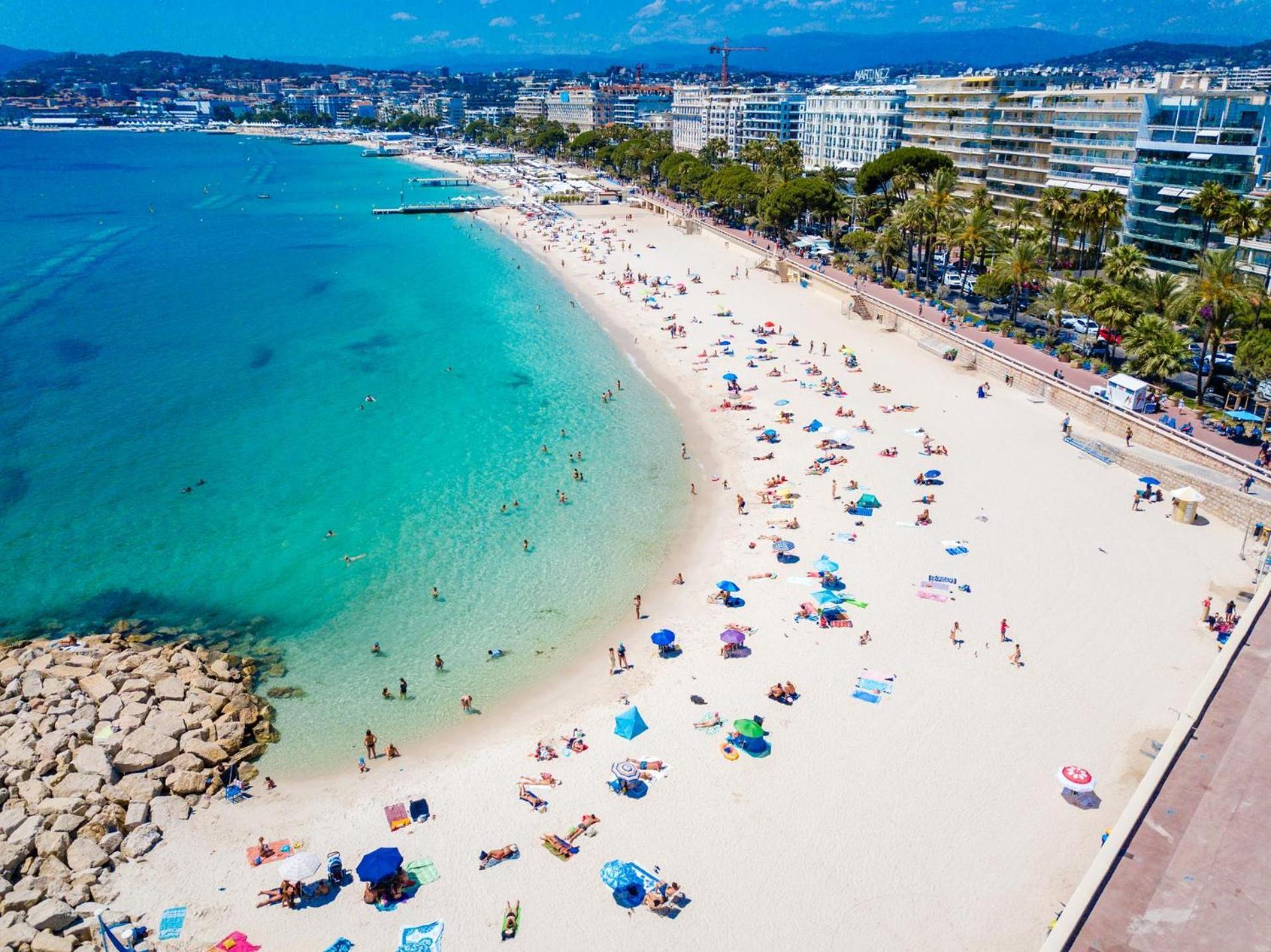 Duplex vue mer spendide, terrasse piscine jardins parking Cannes Extérieur photo